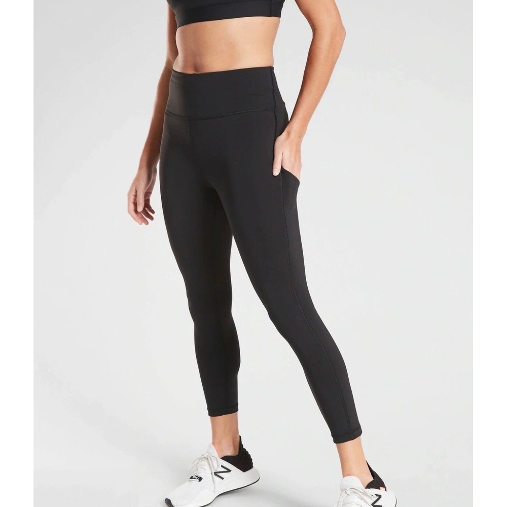 Athleta Ultimate Salutation Stash Pocket 7/8 Tights M Black Leggings Yoga Pants